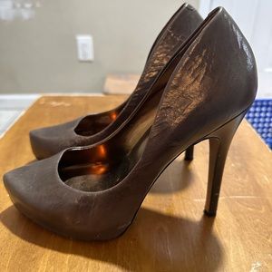Jessica Simpson platform heels